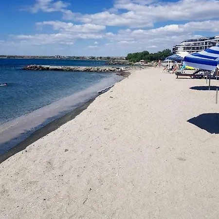 Penthouse Panorama Sea View Apt. 아파트